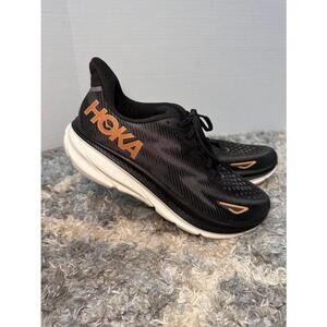 Women's Hoka One One Clifton 9 Running Shoes - Size 10.5 - Black